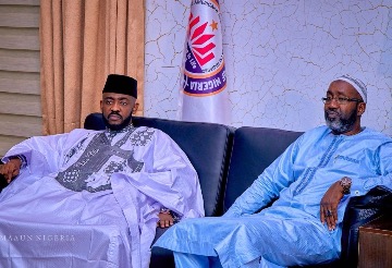 Founder of Maryam Abacha American University of Nigeria (MAAUN), Prof. Adamu Abubakar Gwarzo while receiving the IOU delegation led by the university’s Vice-Chancellor Professor Makie Taal.